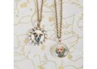 Turn your pet’s photo into a custom piece of fine jewelry.