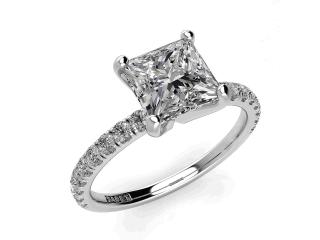 Celebrate Your Love With a Beautiful Anniversary Ring