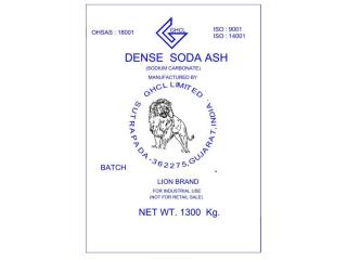 How is Soda Ash Glass used in different glass applications?