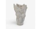 OC Home Savvy Resin Vase – Stylish Decorative Accent for Modern Interiors