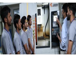 Bachelor of Mechanical Engineering in Greater Noida – Program & Admission Information