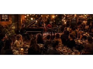 Find & Reserve Your Weekend Entertainment at Live music Wineries near me