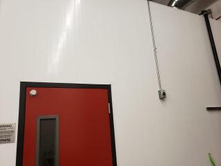 Vinyl Walls Are Built for Moisture-Prone Commercial Spaces
