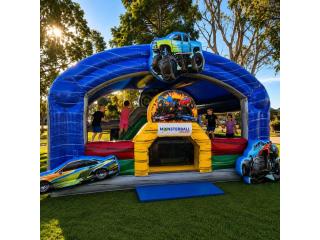 Christmas Party Jumping Castle Hire Warwick – Festive Fun for Everyone