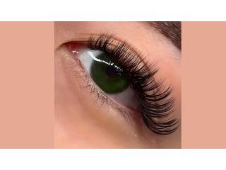 How to Choose the Right Lash Extensions Set?