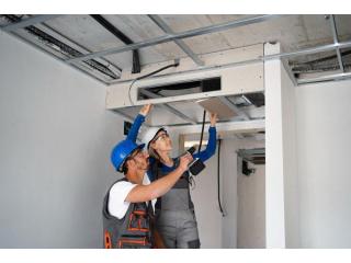 Cleaning Restaurant Fans: Keep Your Kitchen Safer and Cleaner