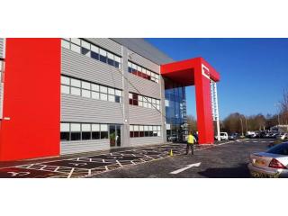 Affordable Commercial Window Cleaning in Southampton