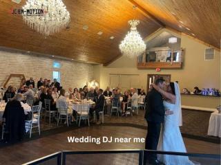 Book a Wedding DJ near me in St Louis