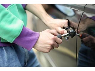 Locksmith Denver for Automotive Dealerships: Car Key Replacement and Lock Repair