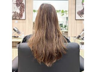 The Best Anti-Frizz Hair Treatment Routine for Dry, Frizzy Hair