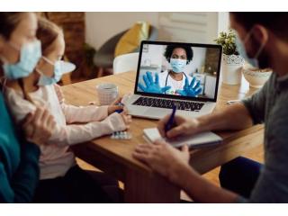 Remote Health Tracking for Personalized and Connected Patient Care