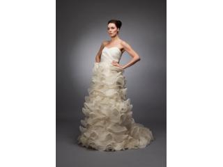 Columbus Day Deal – Buy Best Custom Wedding Gown in Brooklyn NY