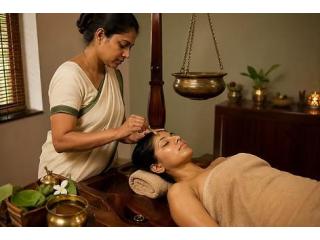 Natural Skincare with Ayurvedic Skin Treatment in Indirapuram