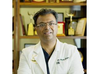 Cosmetic and Plastic Surgeon in Delhi
