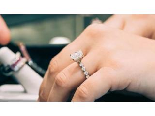 Preparing for Custom Designs With a Jeweler in Frisco