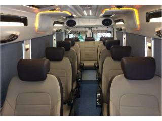 Book Tempo Traveller On Rent In Delhi
